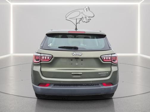 Olive Green Pearlcoat 2019 Jeep Compass Sport