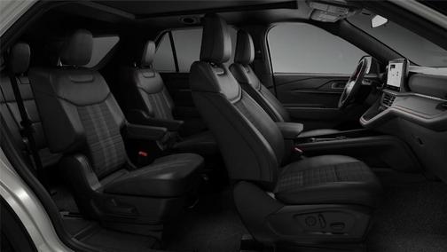 Star White 2026 Ford Explorer ST-Line