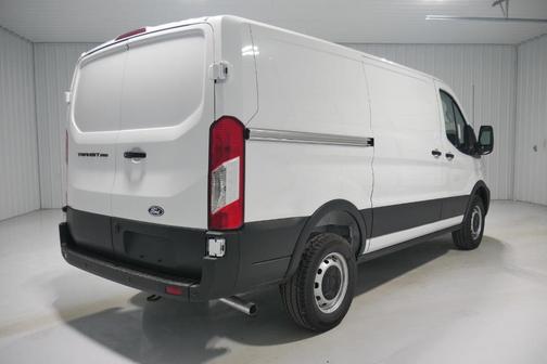 2026 Ford Transit-250 