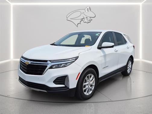 Summit White 2024 Chevrolet Equinox LT