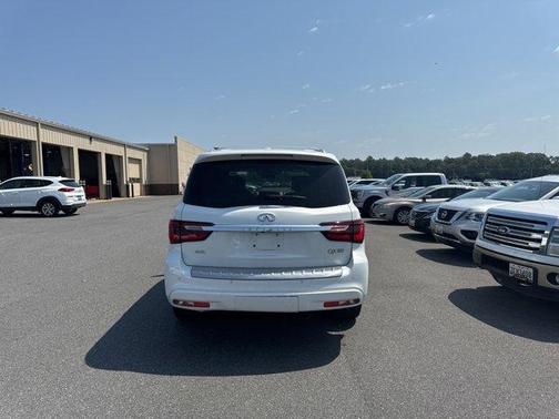 2021 INFINITI QX80 SENSORY