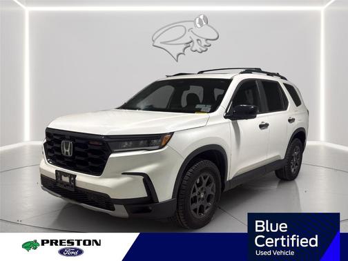 Platinum White Pearl 2025 Honda Pilot TrailSport