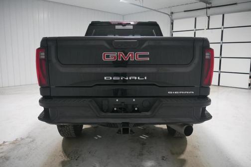 2024 GMC Sierra 2500 Denali