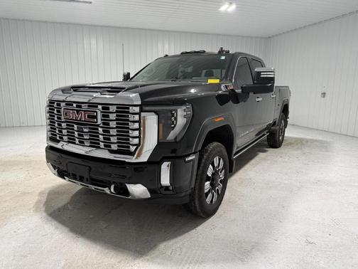 2024 GMC Sierra 2500 Denali