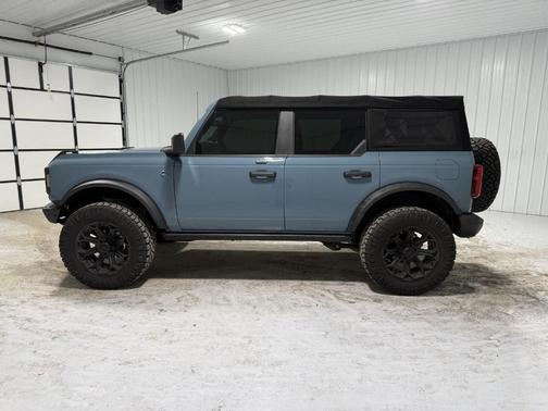 2021 Ford Bronco Black Diamond