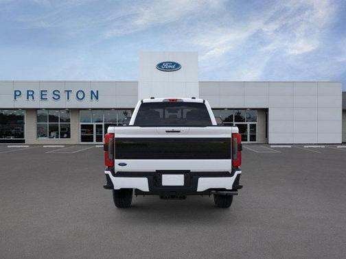 2025 Ford F-350 Platinum