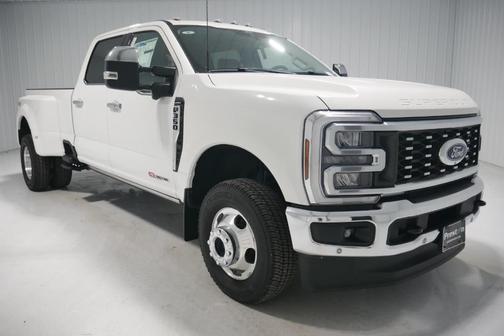 2025 Ford F-350 Lariat Super Duty
