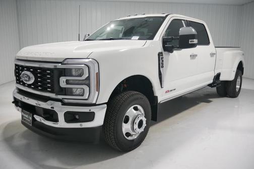 2025 Ford F-350 Lariat Super Duty