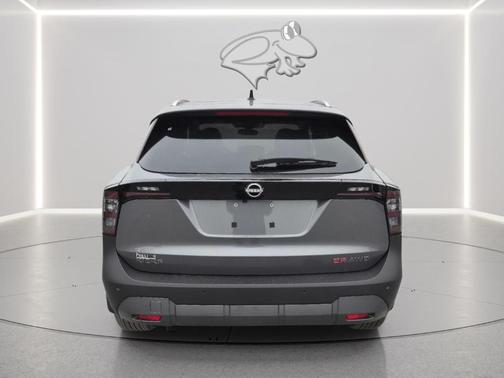 Gun Metallic 2026 Nissan Kicks SR