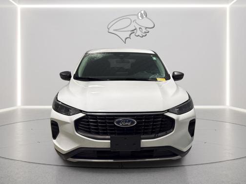 Oxford White 2024 Ford Escape Active