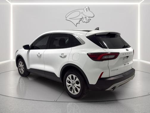 Oxford White 2024 Ford Escape Active