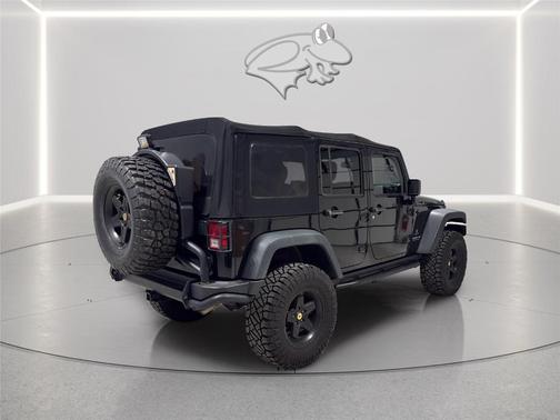 Black Clearcoat 2016 Jeep Wrangler Unlimited Rubicon