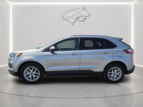 Iconic Silver 2022 Ford Edge SEL