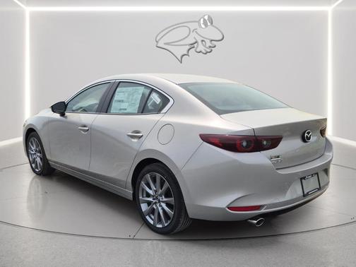 Platinum Quartz Metallic 2026 Mazda Mazda3 FWD w/Preferred Package
