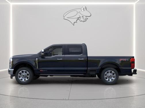 Agate Black 2026 Ford F-350 Lariat Super Duty