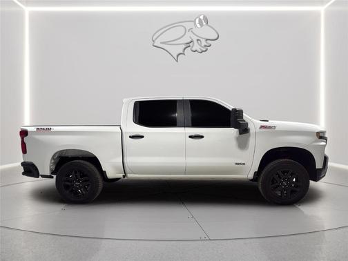 Summit White 2021 Chevrolet Silverado 1500 LT Trail Boss