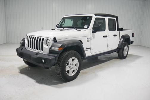 2020 Jeep Gladiator Sport