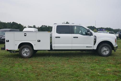 2025 Ford F-250 XL