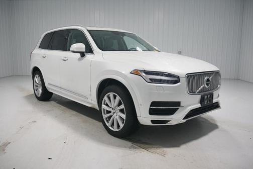 2017 Volvo XC90 Hybrid T8 Inscription