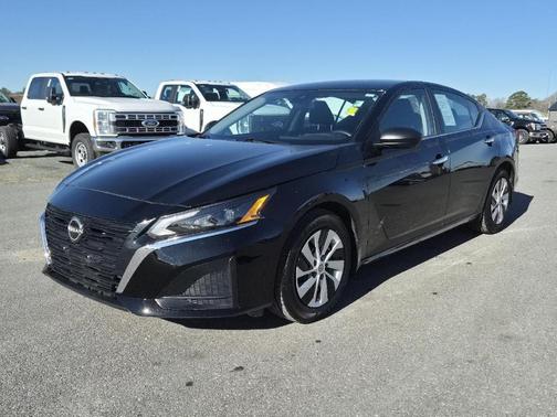 2024 Nissan Altima 2.5 S