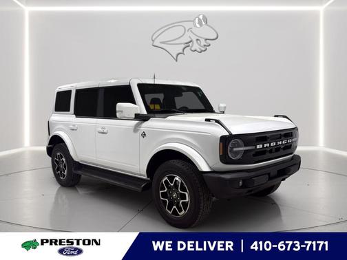 2025 Ford Bronco Outer Banks