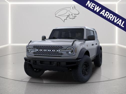 Avalanche Gray 2026 Ford Bronco Badlands