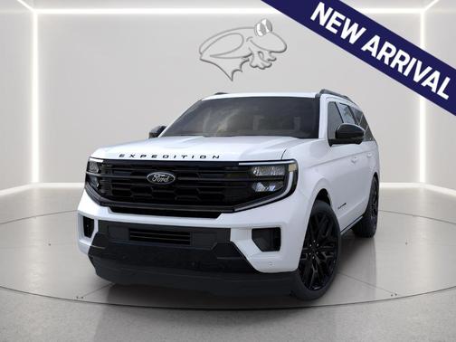 Star White 2026 Ford Expedition Platinum
