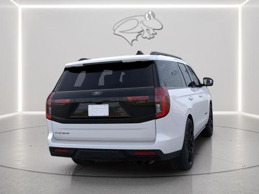 Star White 2026 Ford Expedition Platinum