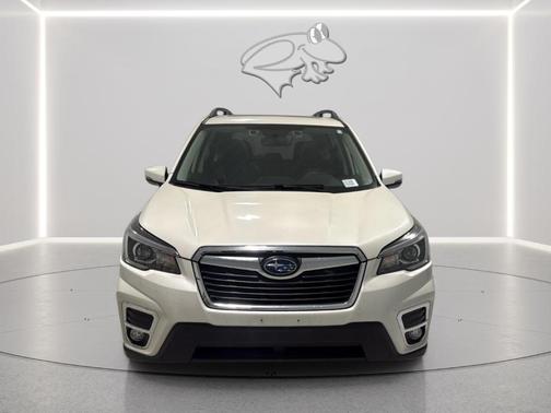 Crystal White Pearl 2020 Subaru Forester Limited