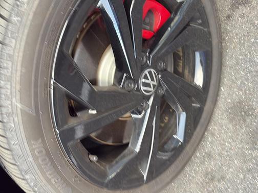 2024 Volkswagen Jetta GLI 2.0T Autobahn