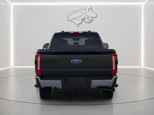Agate Black 2026 Ford F-250 Lariat