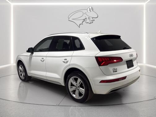 2018 Audi Q5 2.0T Tech Premium