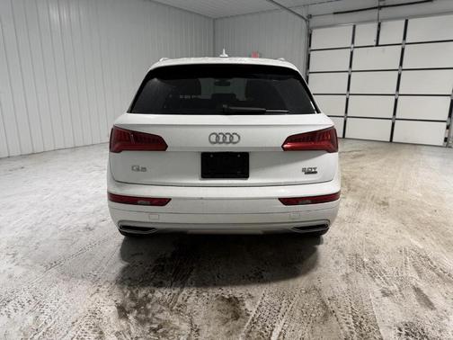 2018 Audi Q5 2.0T Tech Premium