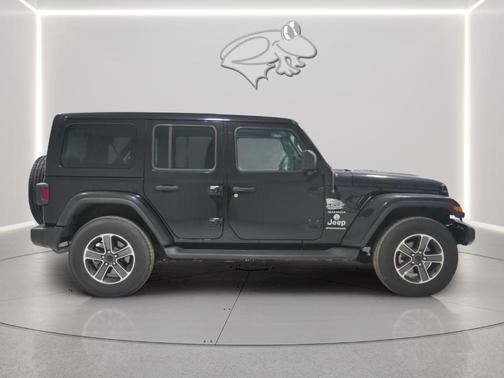 2023 Jeep Wrangler Sahara
