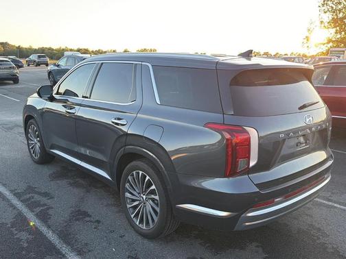 Steel / Graphite 2024 Hyundai PALISADE Calligraphy