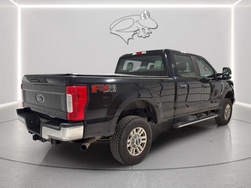Shadow Black 2018 Ford F-250 XL