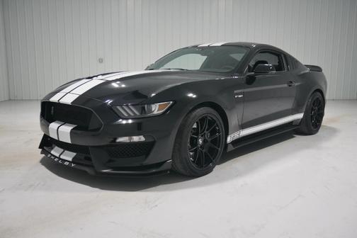 2020 Ford Shelby GT350 Base