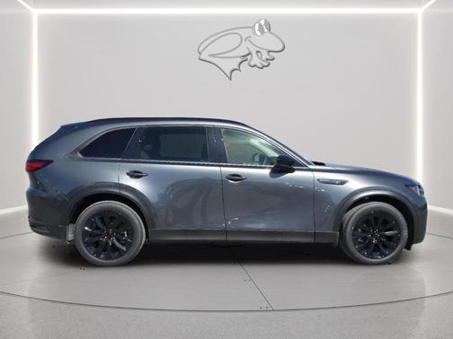 2026 Mazda CX-90 Premium