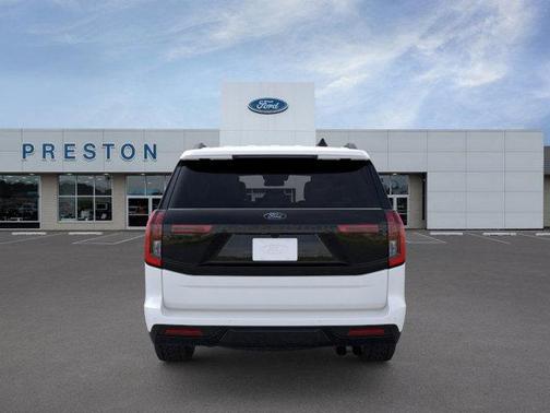 2025 Ford Expedition Tremor