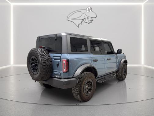 Azure Gray Metallic 2024 Ford Bronco Wildtrak