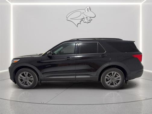 Agate Black 2022 Ford Explorer XLT