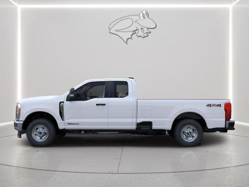 Oxford White 2026 Ford F-350 XL