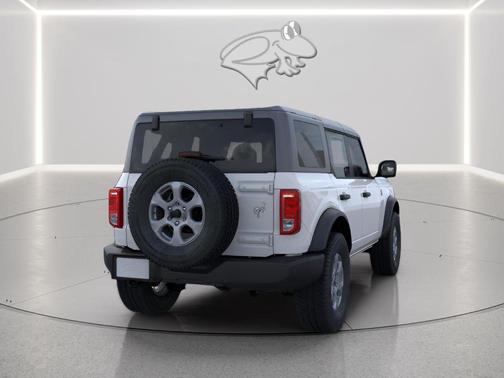 Oxford White 2026 Ford Bronco Big Bend