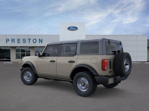 2025 Ford Bronco Base