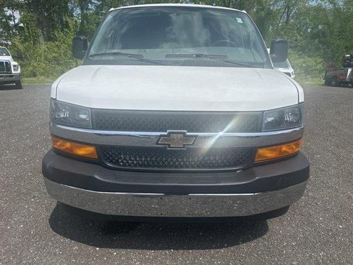2022 Chevrolet Express 2500 Work Van