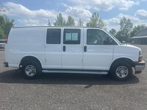 2022 Chevrolet Express 2500 Work Van