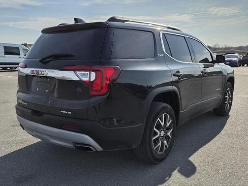 2020 GMC Acadia SLE