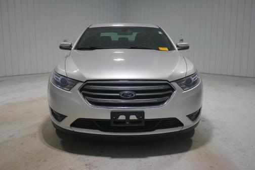 2018 Ford Taurus SEL