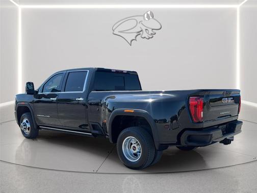 Ebony Twilight Metallic 2022 GMC Sierra 3500 Denali