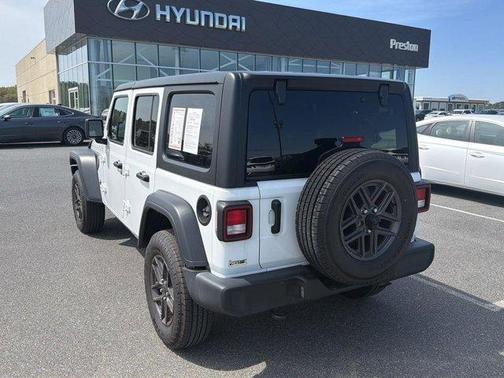 Bright White Clearcoat 2024 Jeep Wrangler Sport